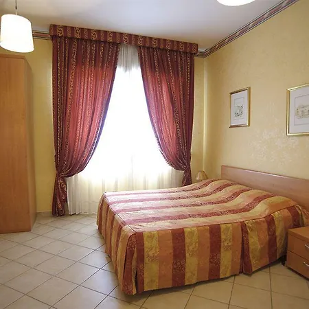 Hotel Casa Del Pellegrino Syrakuzy