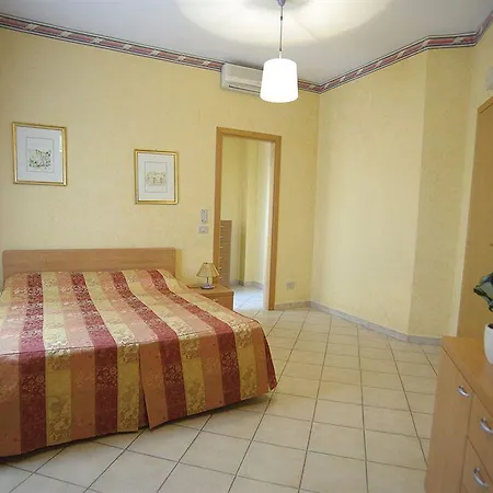 Hotel Casa Del Pellegrino 3*